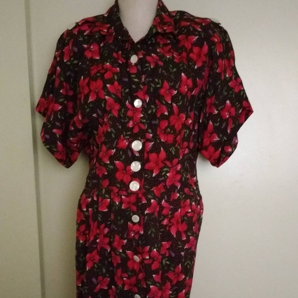 Poinsettia short shelve dress